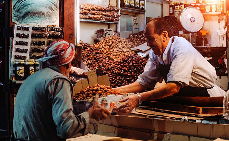 Food Grocer Selling